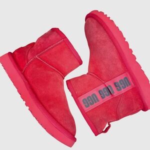 UGG‎ Women's Classic Mini Side Logo Boots Red/Black Size 6 Winter Snow Booties
